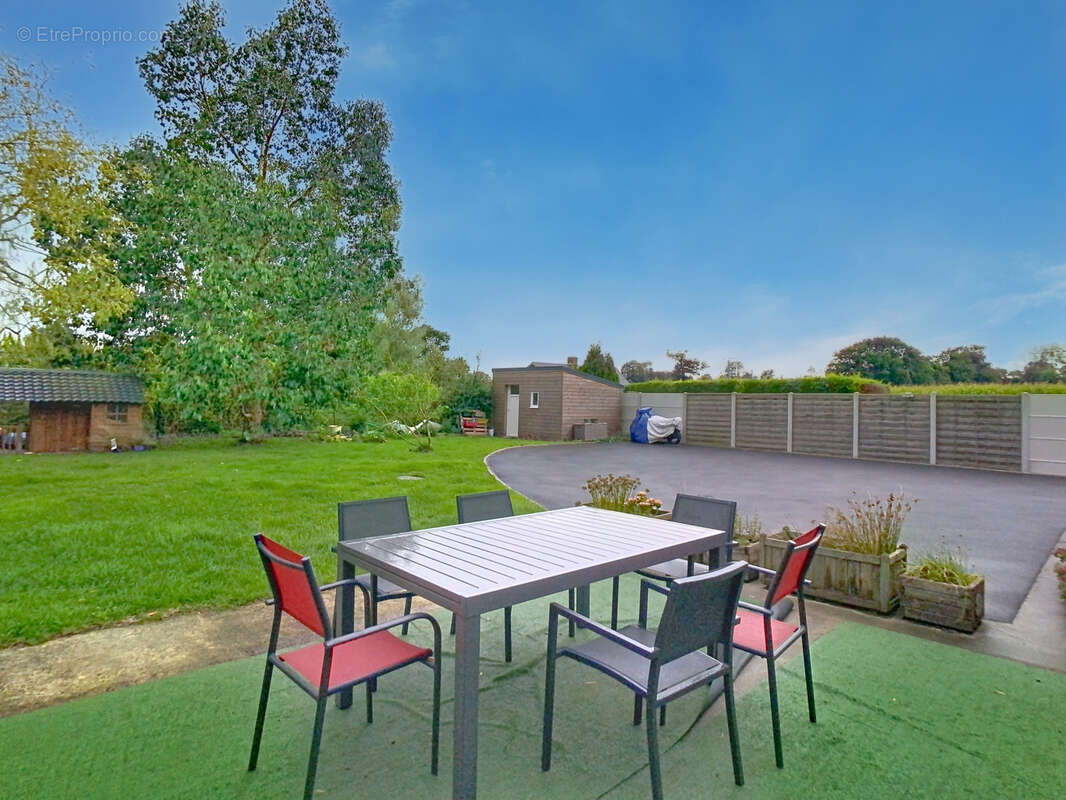 Maison à SAINT-AMAND