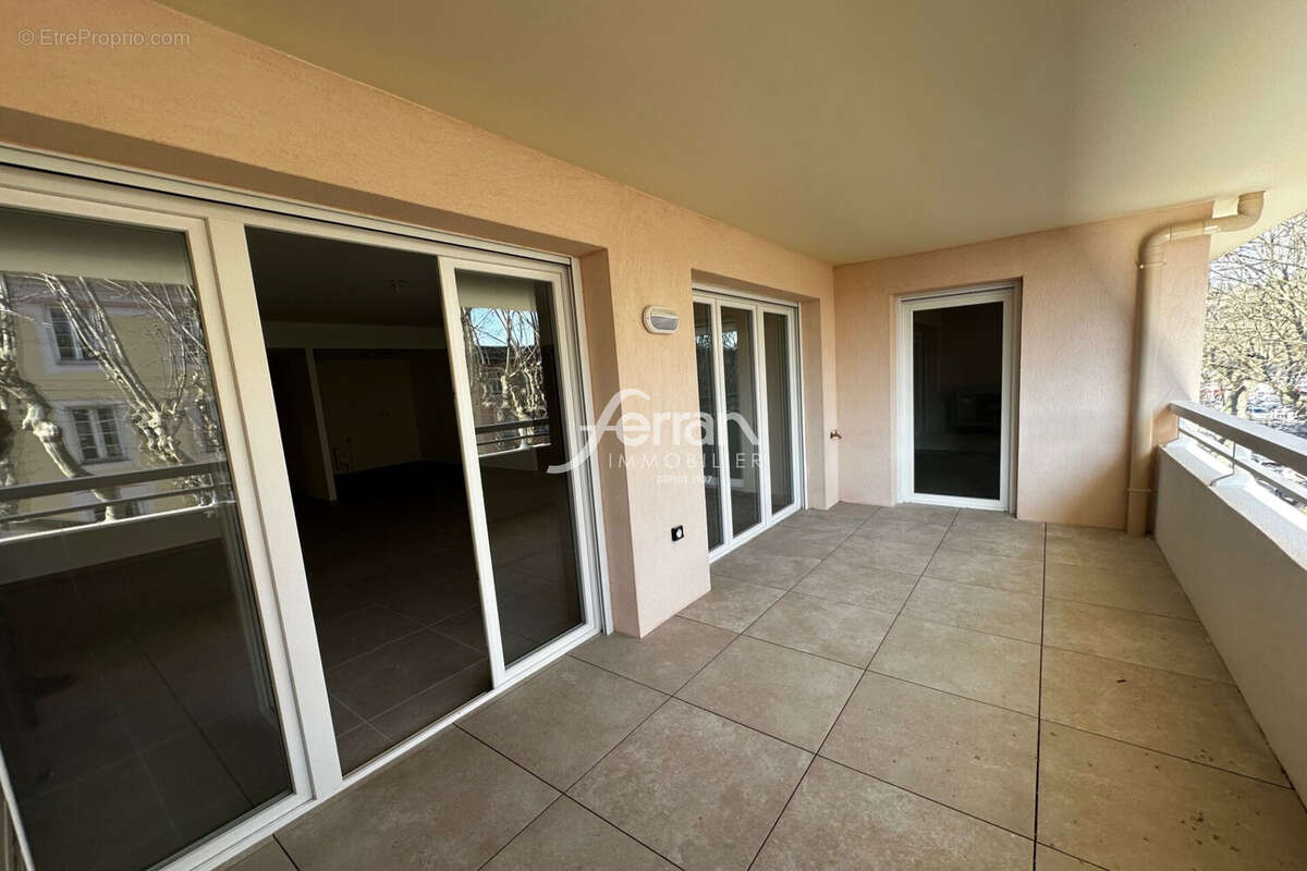 Appartement à DRAGUIGNAN