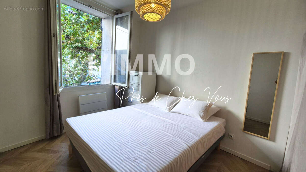 Appartement à CUGES-LES-PINS