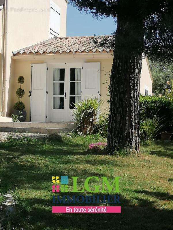 Maison à BOISSET-ET-GAUJAC