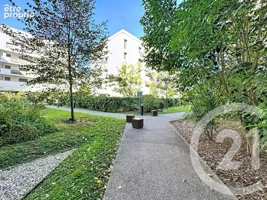 Appartement 4 pièces 81 m² à vendre à Saint-Priest (69800) - photo 16
