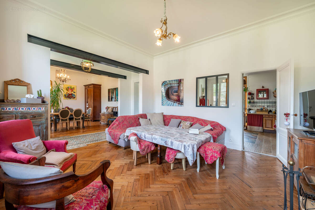 Maison à BELIN-BELIET