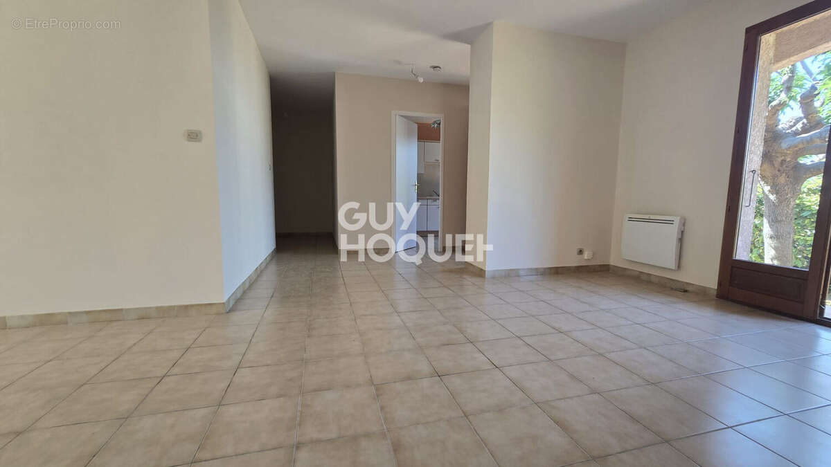 La Martelle Maison 3 pièces de plain-pied avec grand  garage - photo 4