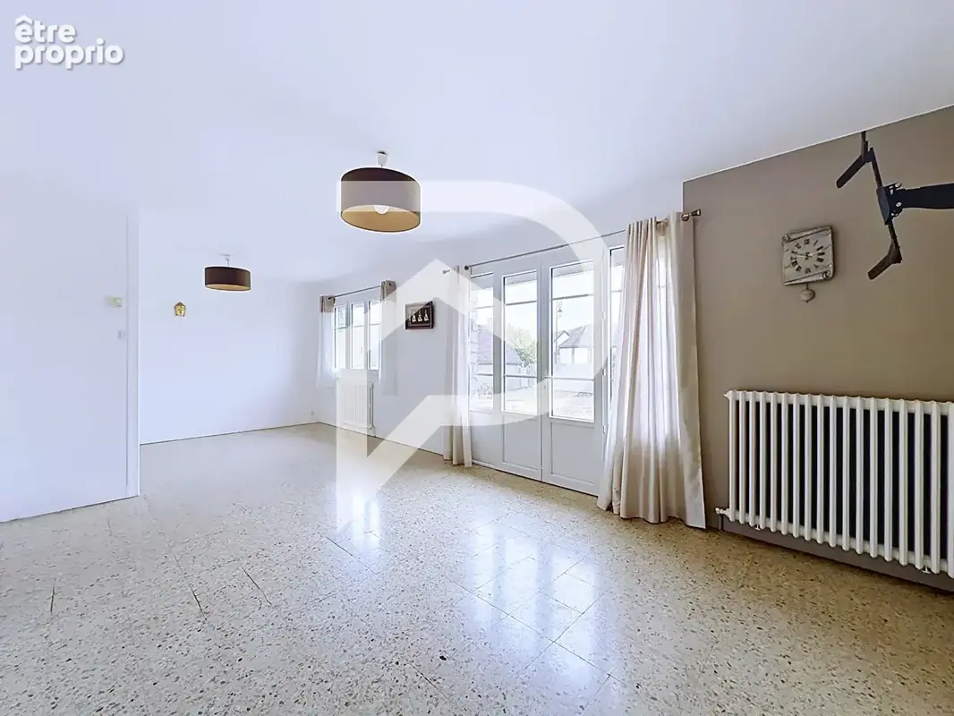 Maison individuelle au calme avec grand terrain - photo 2