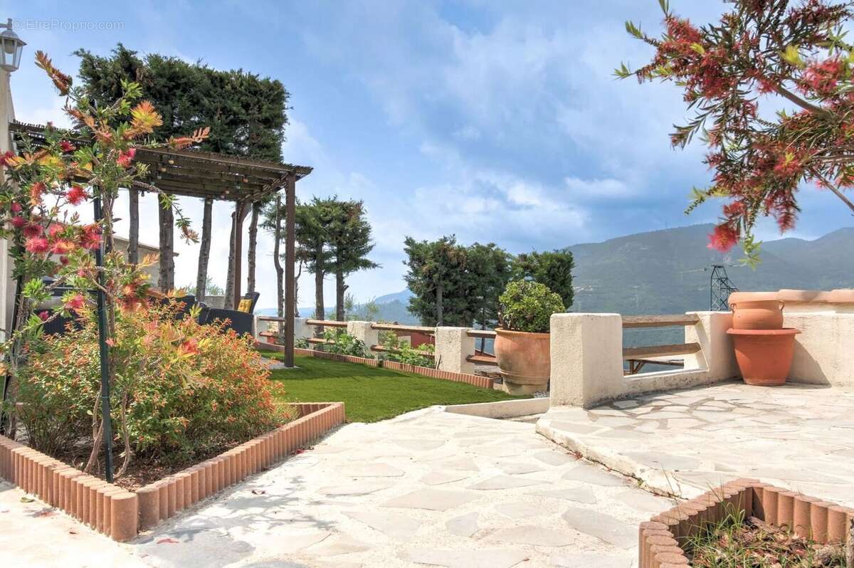 Maison à SAINT-MARTIN-DU-VAR