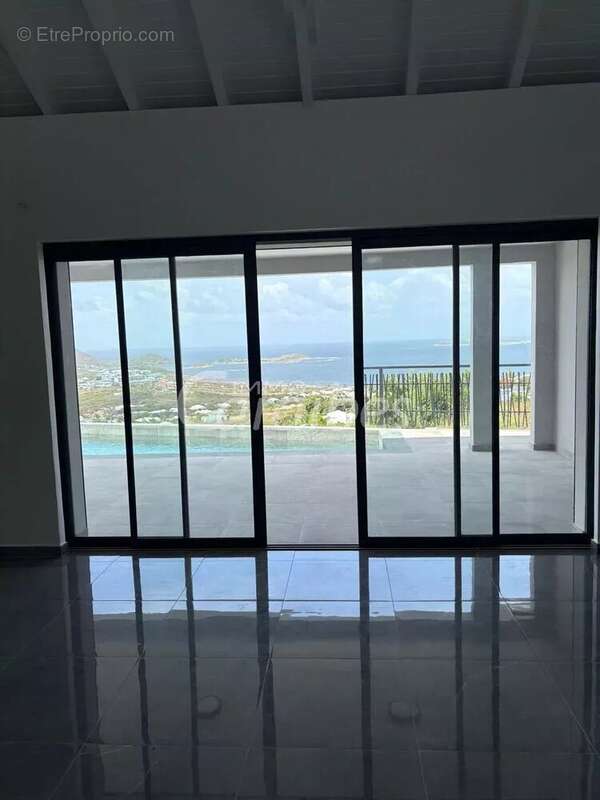 Maison à SAINT-MARTIN