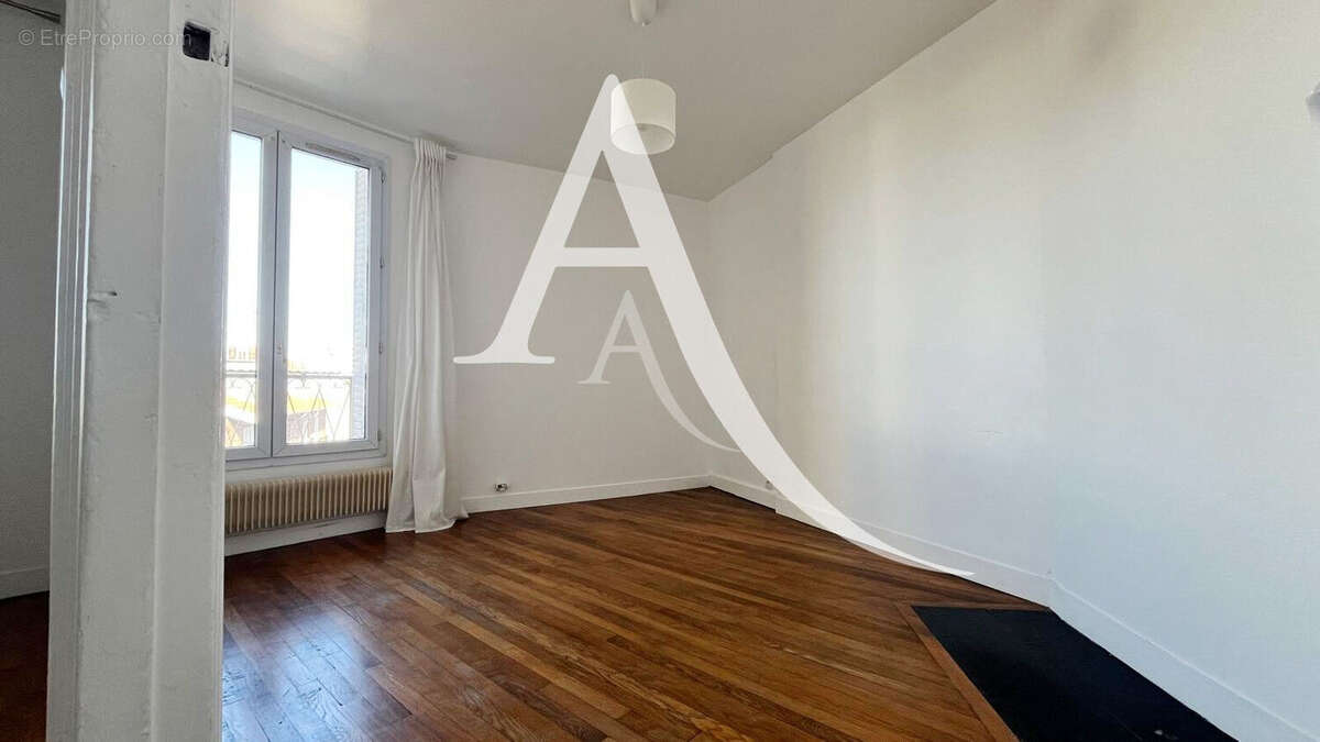 Appartement à NANTERRE