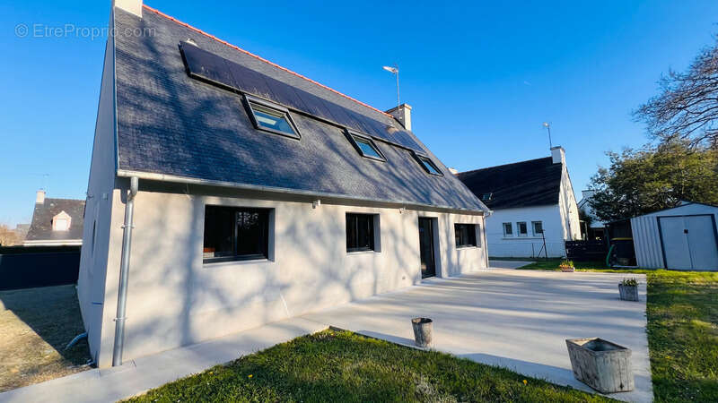 Maison à PLEUVEN