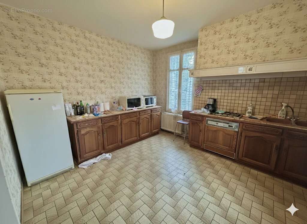 Maison à CHATELLERAULT