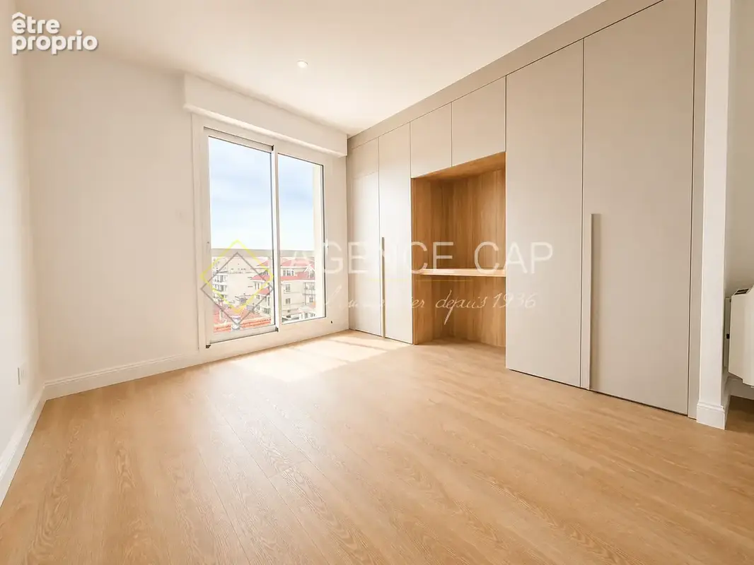 T5 hyper centre arcachon dernier etage. - photo 10