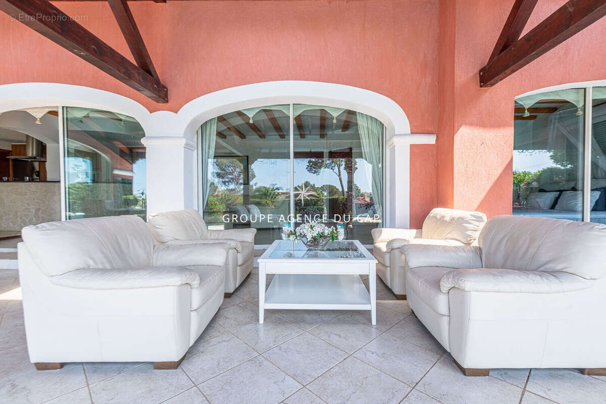 Co-exclusivité  villa avec piscine à santa-lucia - photo 13