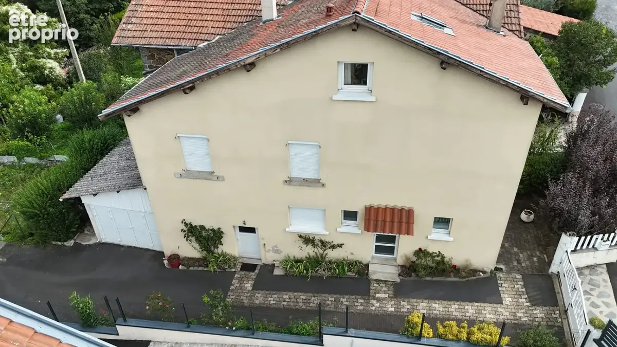 Charmante maison de ville à Vals-près-le-Puy  - 3 chambres - garage - jardin - photo 9