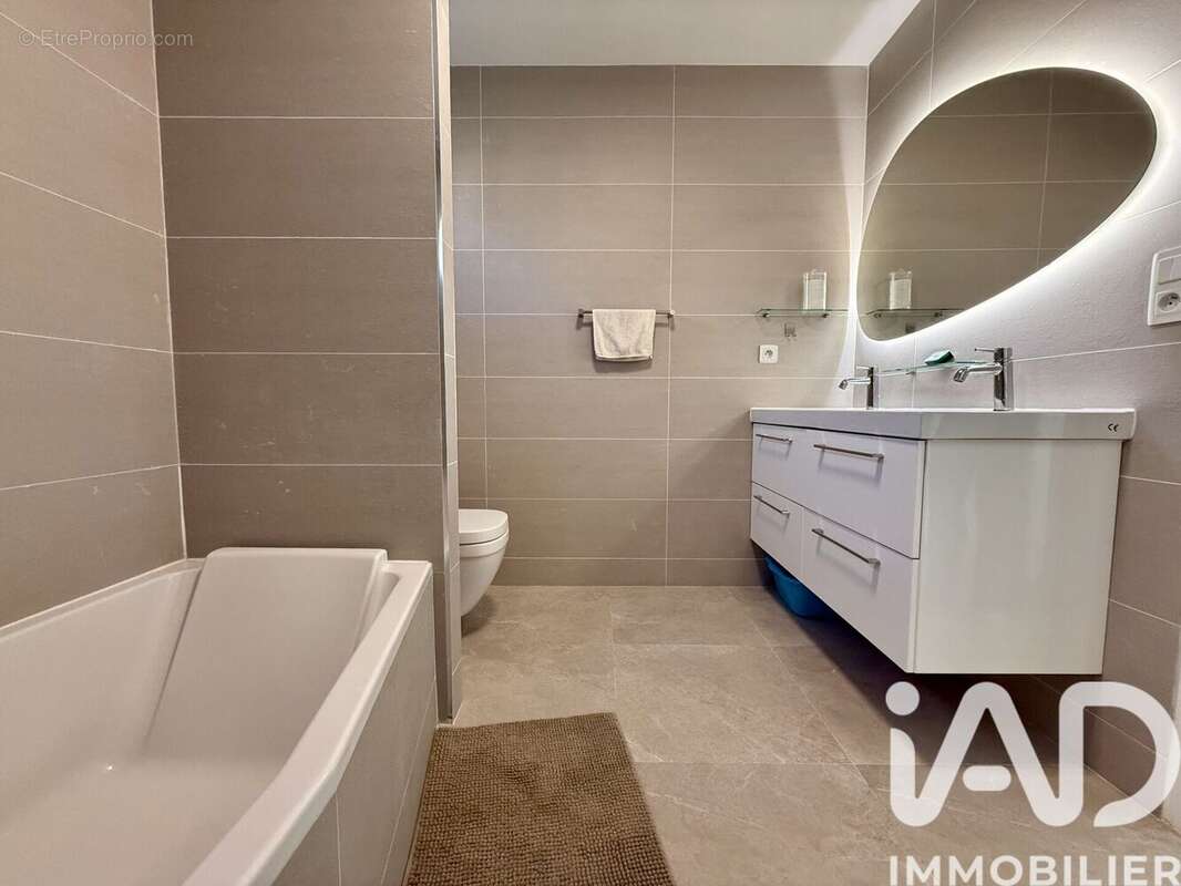 Photo 5 - Appartement à MARSEILLE-9E