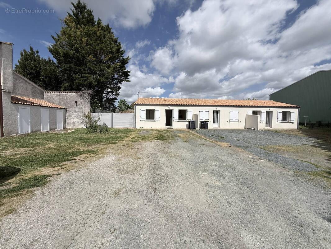 Maison à CLAVETTE