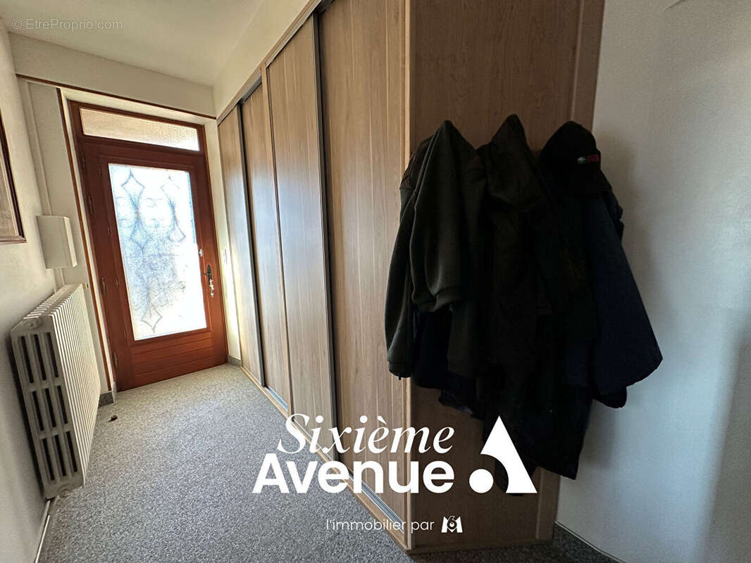 Maison à FERE-CHAMPENOISE