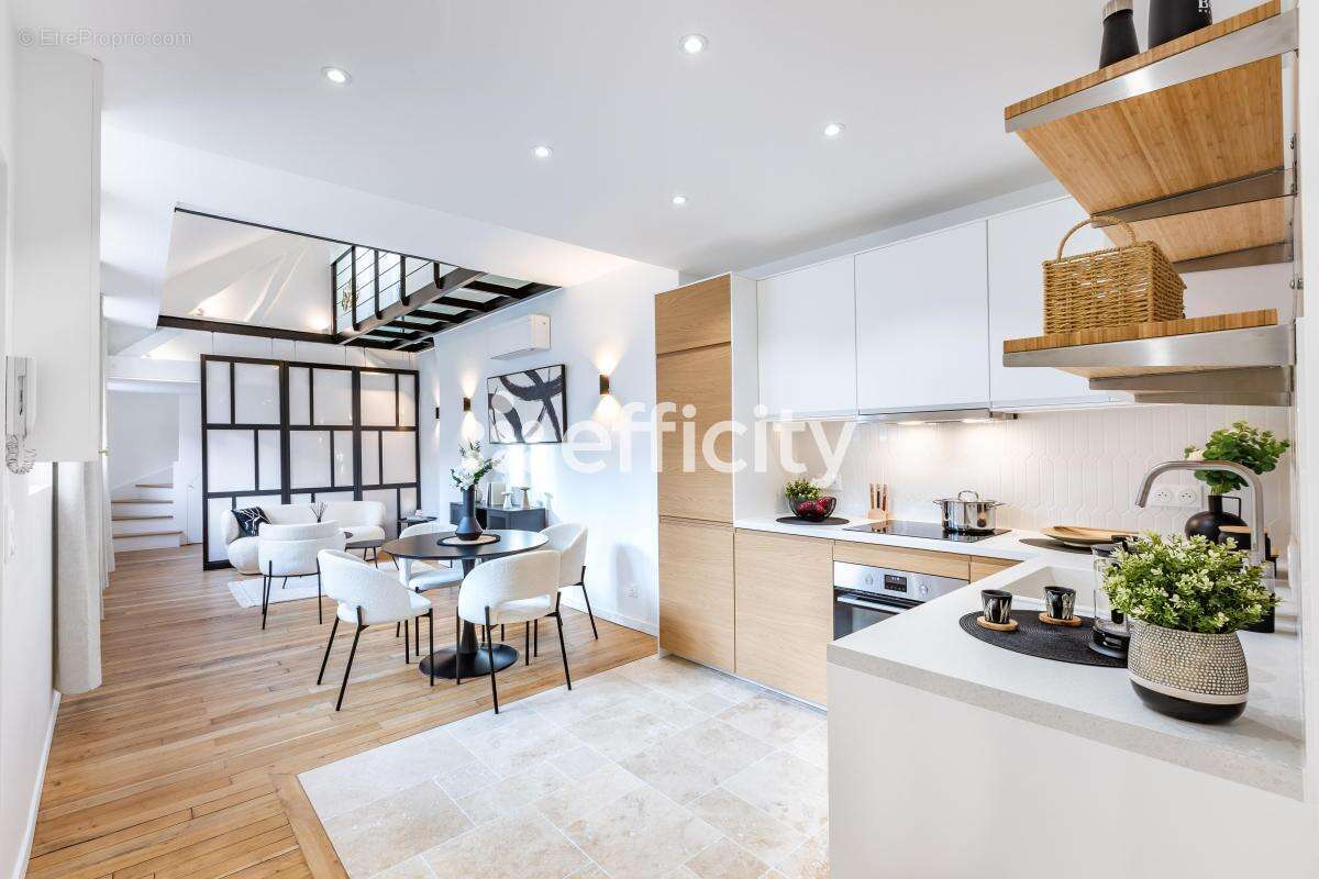 Appartement à PARIS-7E