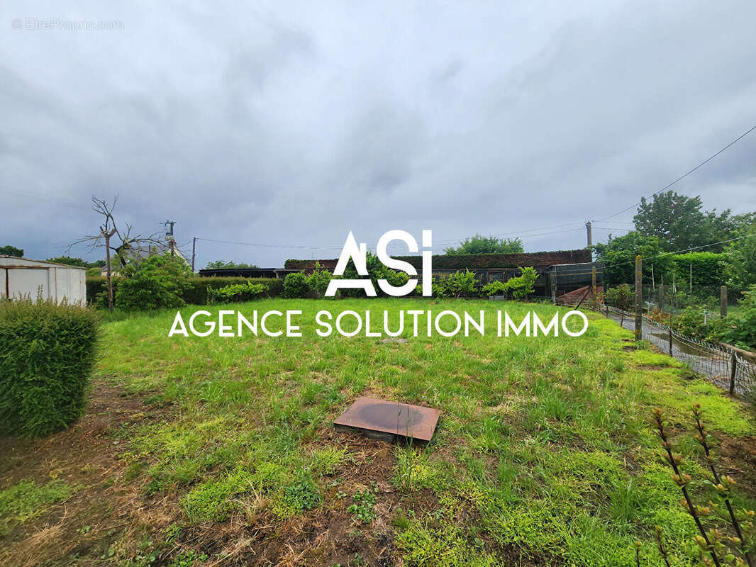 Maison à SAINT-AUBIN-DE-LOCQUENAY