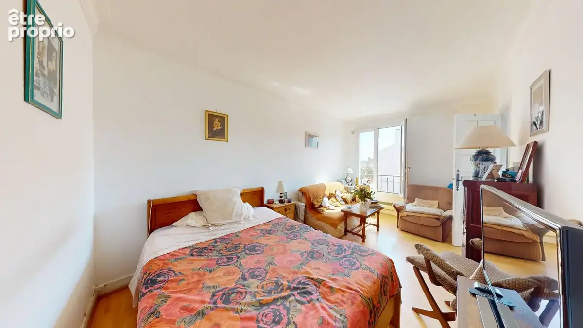 Église de pantin  2 pièces  32.5 m²  appartement cosy et lumineux dans immeuble de rapport  cave  quartier calme, 4 minutes du m - photo 3