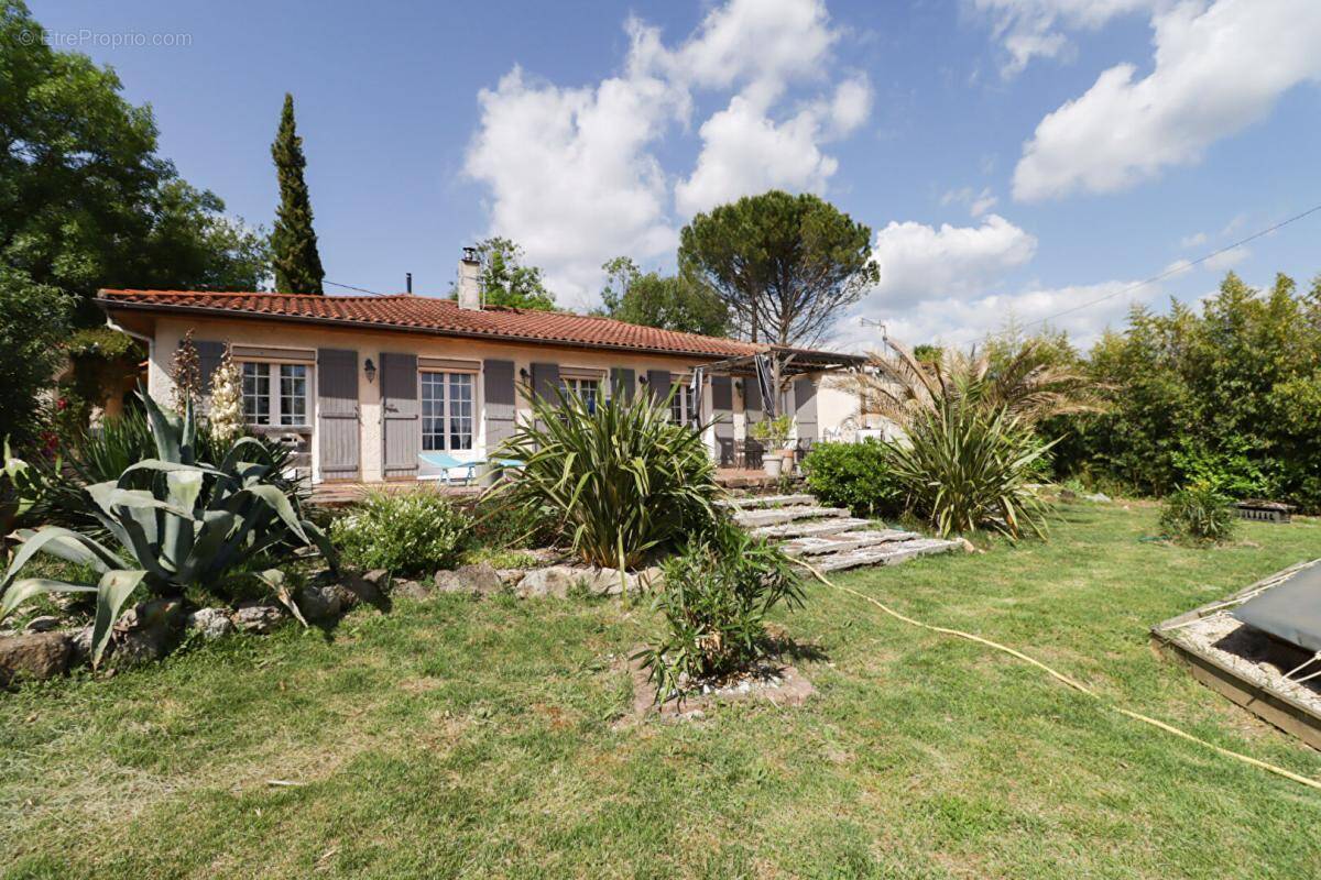 Maison à VIVIERS-LES-MONTAGNES