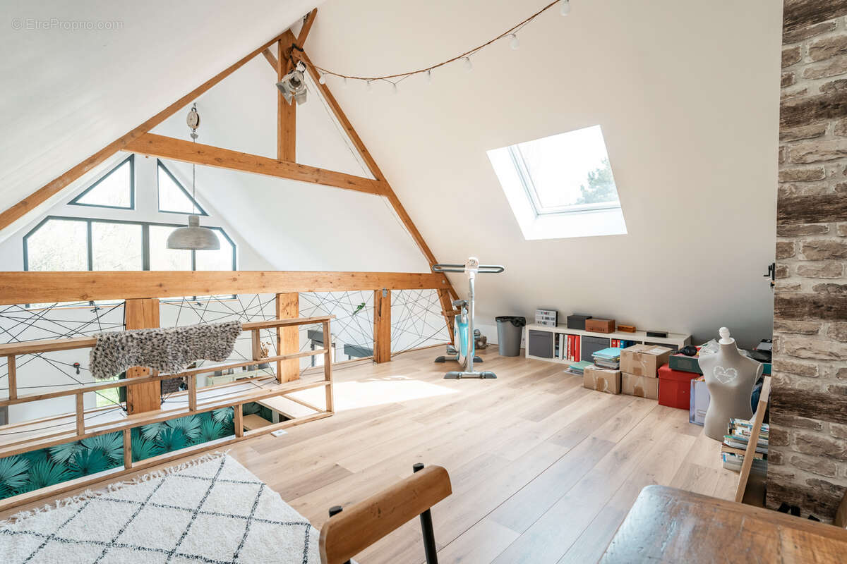 Maison à SAINTE-MARIE-KERQUE