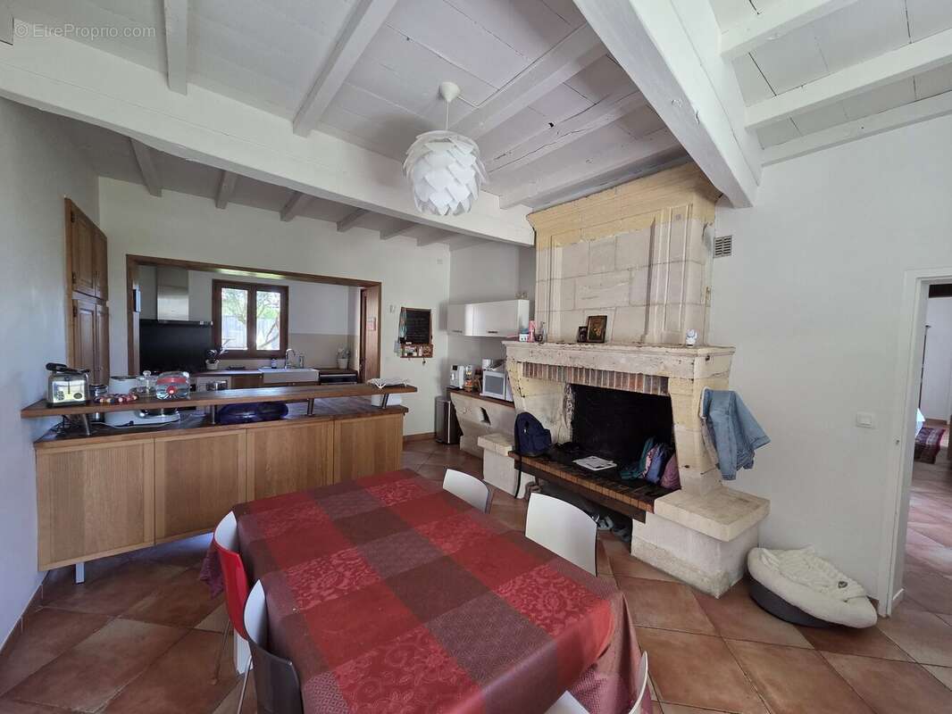 Maison à GENISSAC