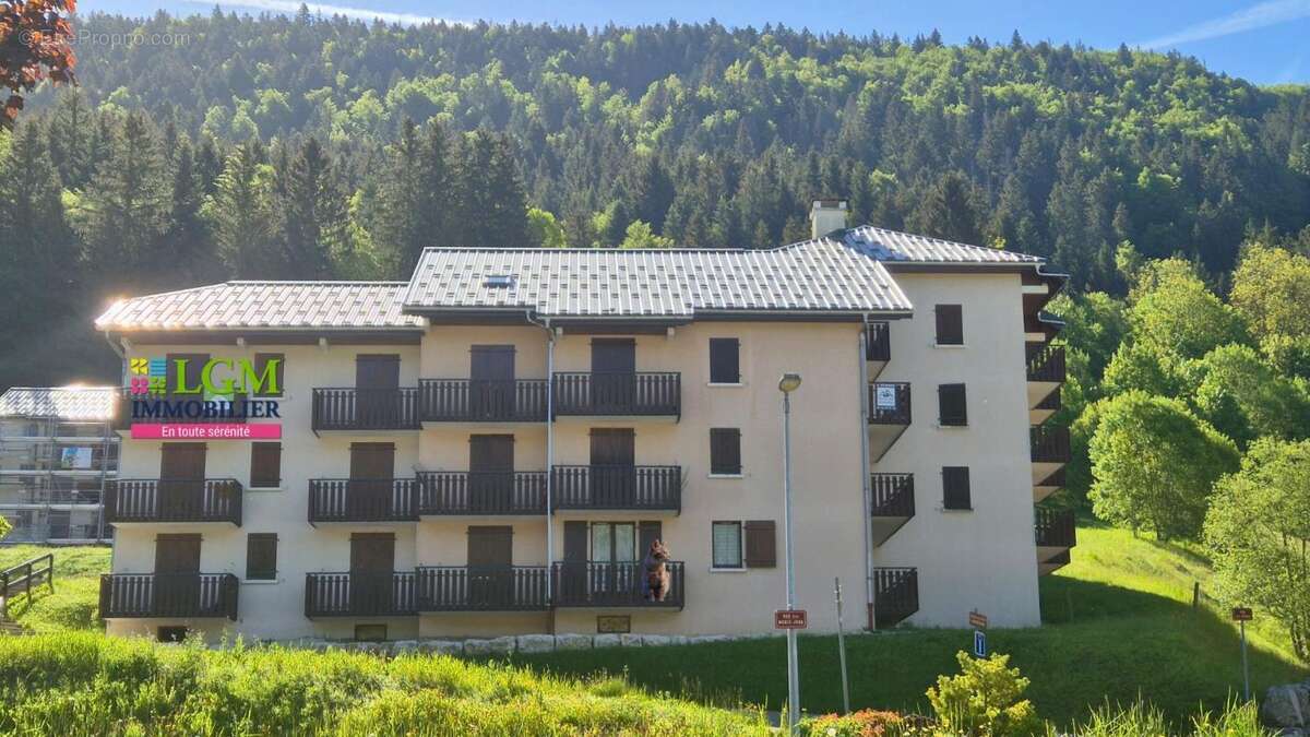 Appartement À Vendre - photo 2