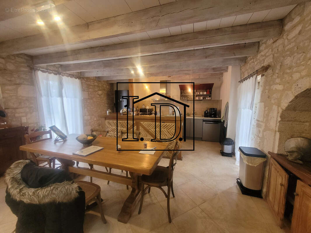 Séjour - Maison à FLAUGEAC