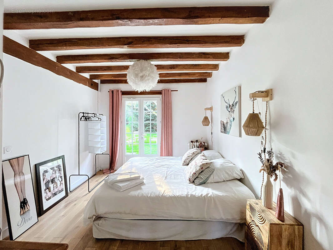 Maison à NOISY-SUR-ECOLE