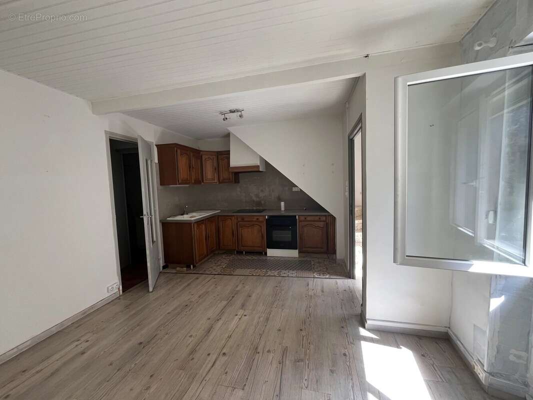 Maison à CAUNES-MINERVOIS