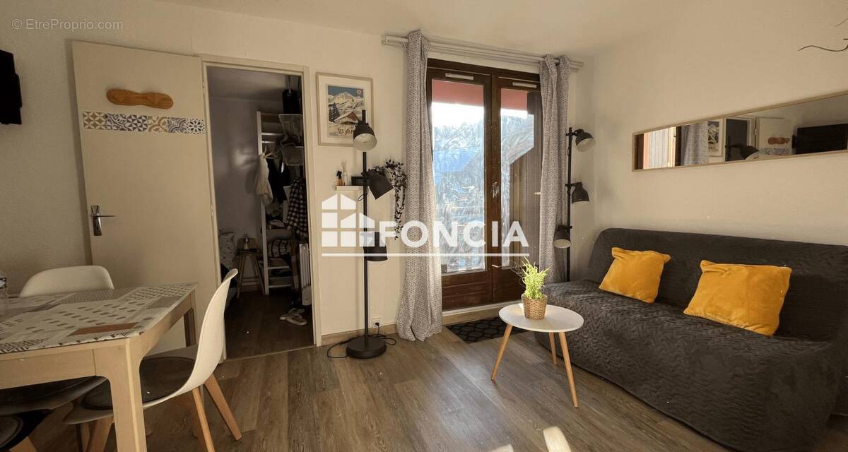 Appartement à RISOUL