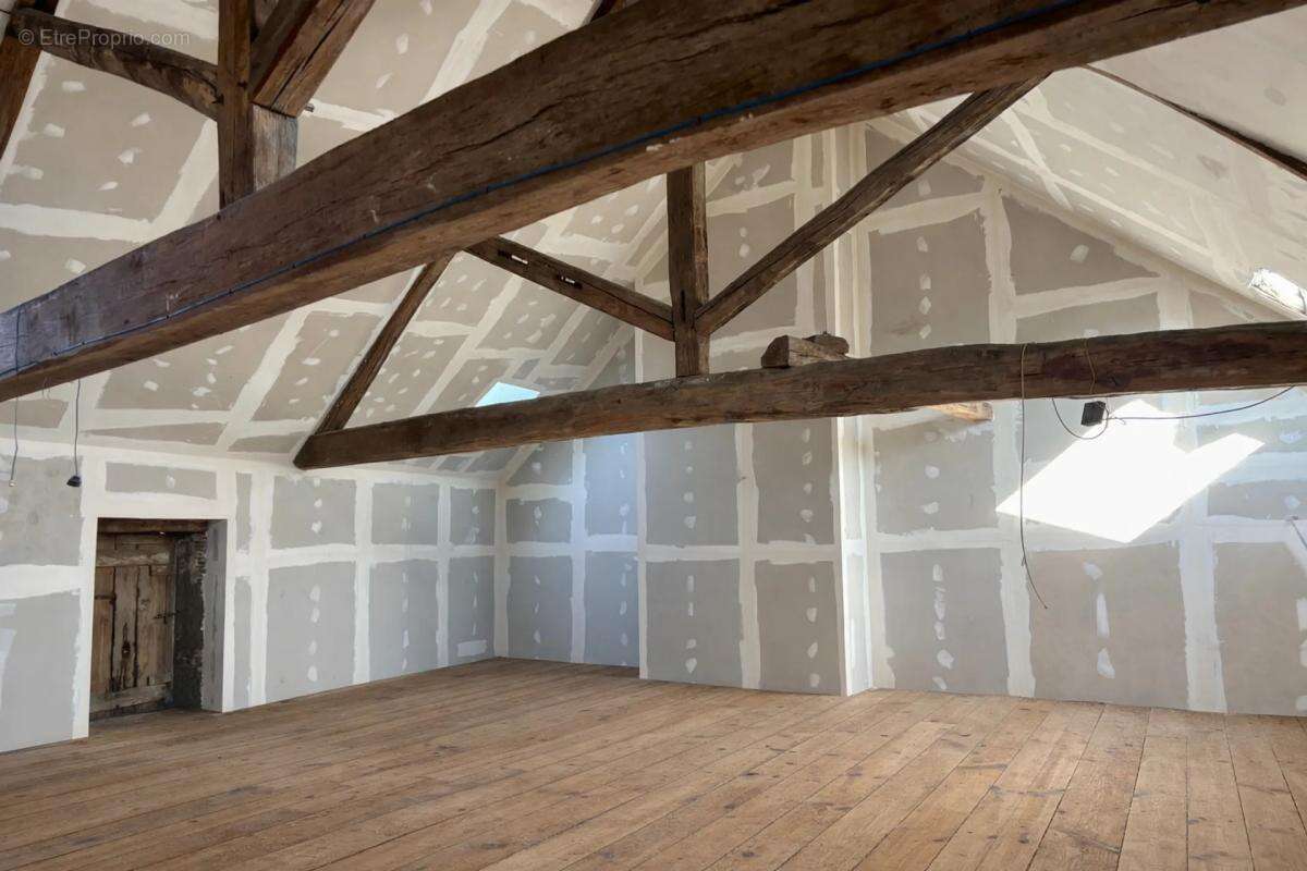 Maison à FAY-AUX-LOGES