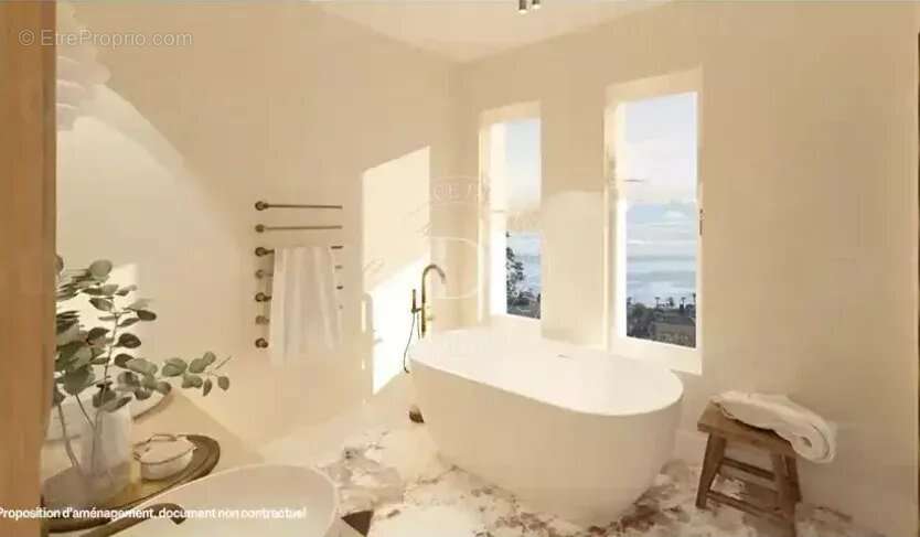 Terrain à BEAULIEU-SUR-MER