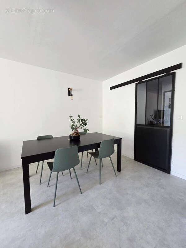 Appartement à VILLEFONTAINE