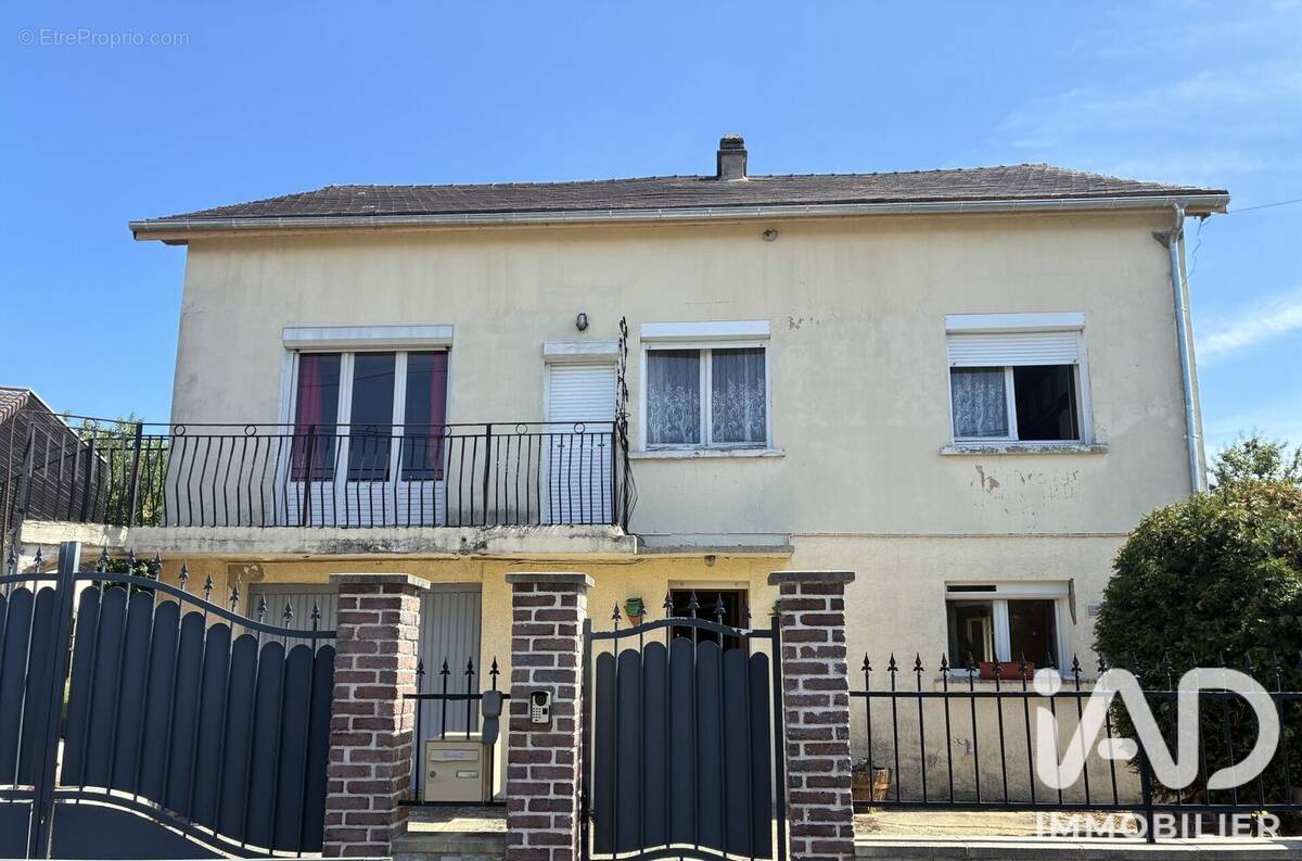 Photo 1 - Maison à BEAUVAIS