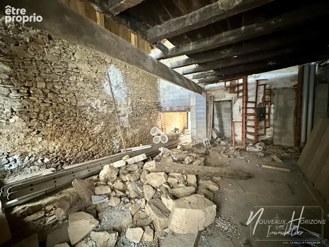 Maison 86 m² à Chaillac-Sur-Vienne  - photo 13
