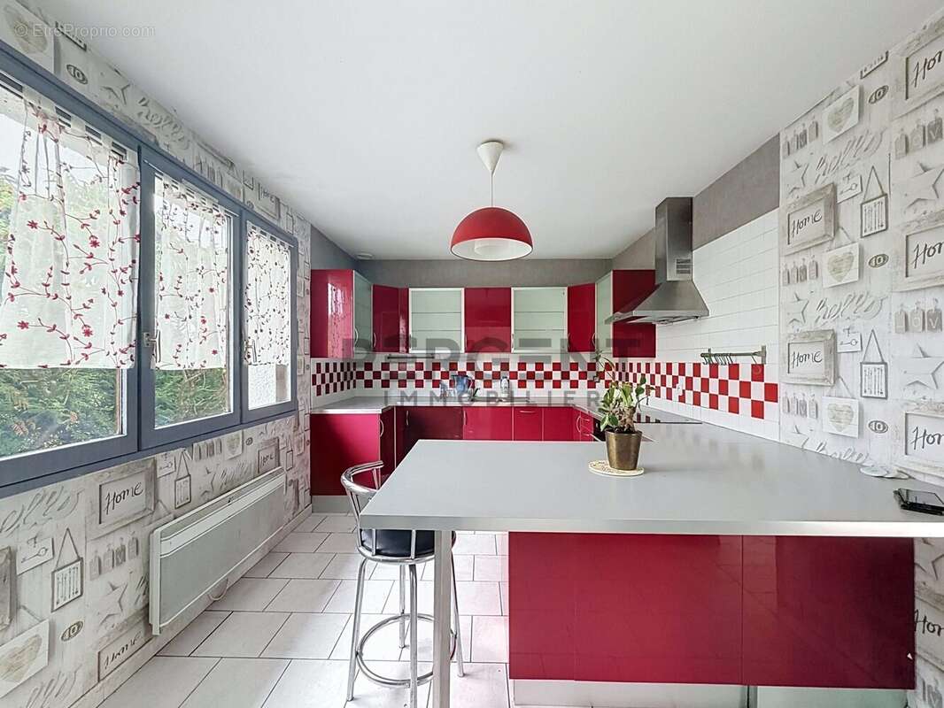 Maison 128 m² à Charleville-Mezieres  - photo 5
