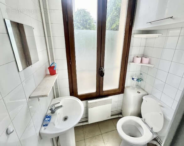 Bagnolet   3 pièces traversant de 39 m2 au calme - photo 10