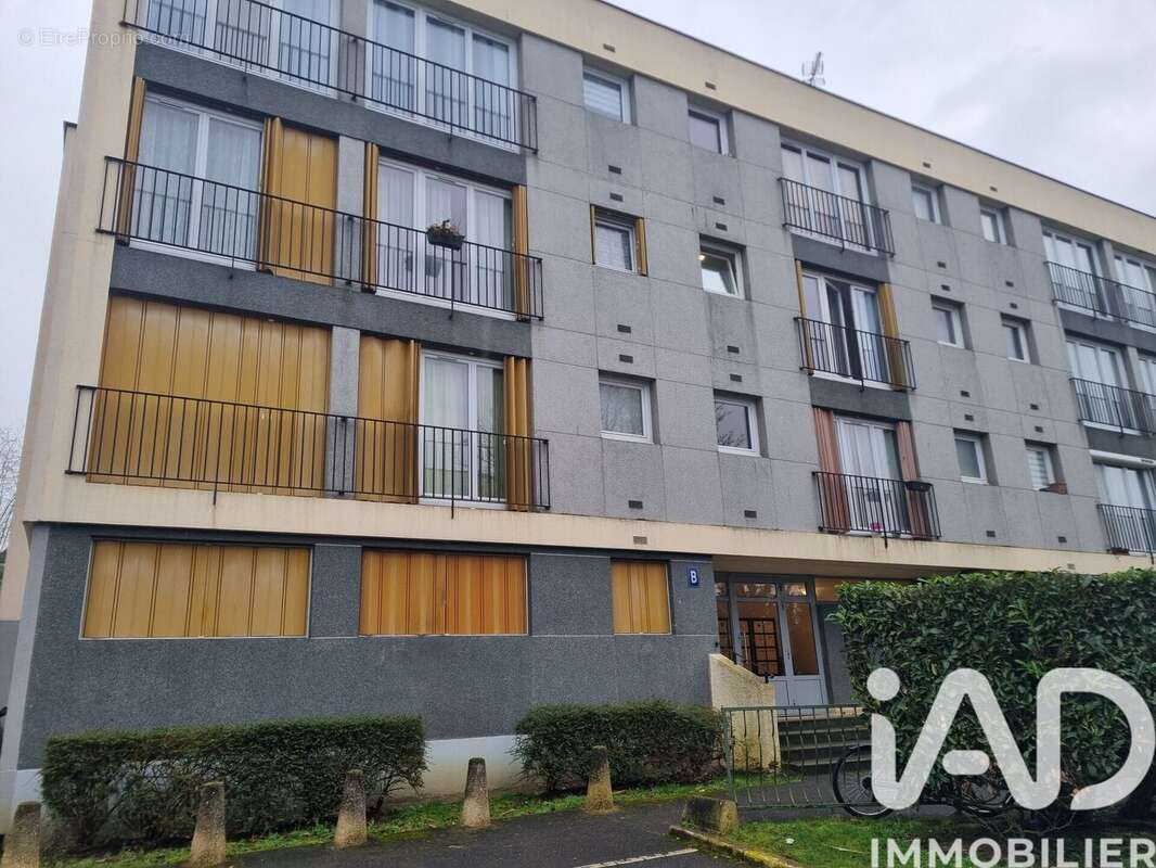 Appartement 29 m² à Arpajon  - photo 3