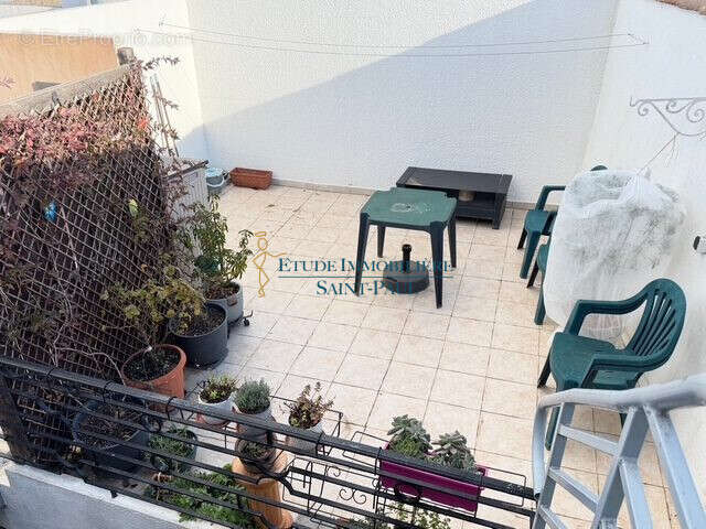 Appartement à PAULHAN