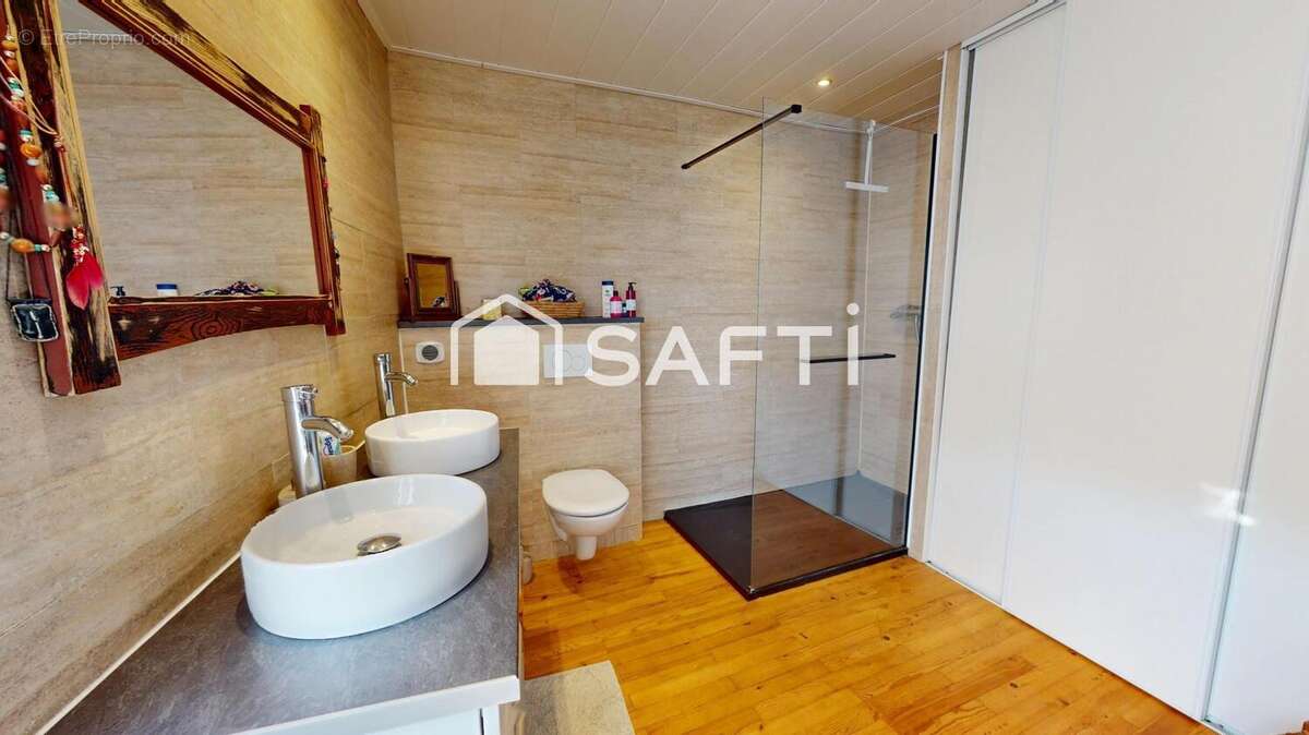 Photo 5 - Maison à SAINT-SAVIN