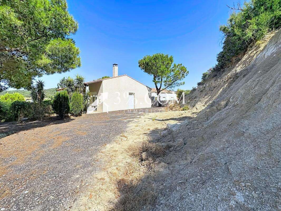Charmante Maison de 178 m2 dans propriété avec terrain, Port - photo 5