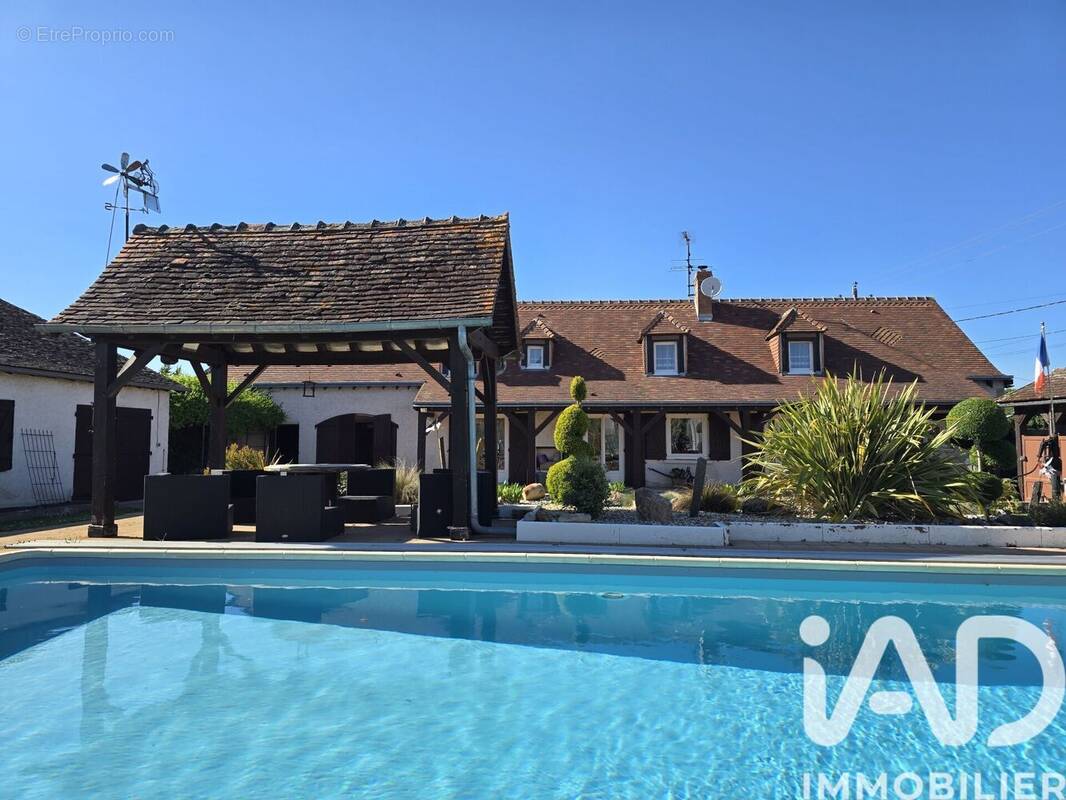 Photo 1 - Maison à BUZANCAIS