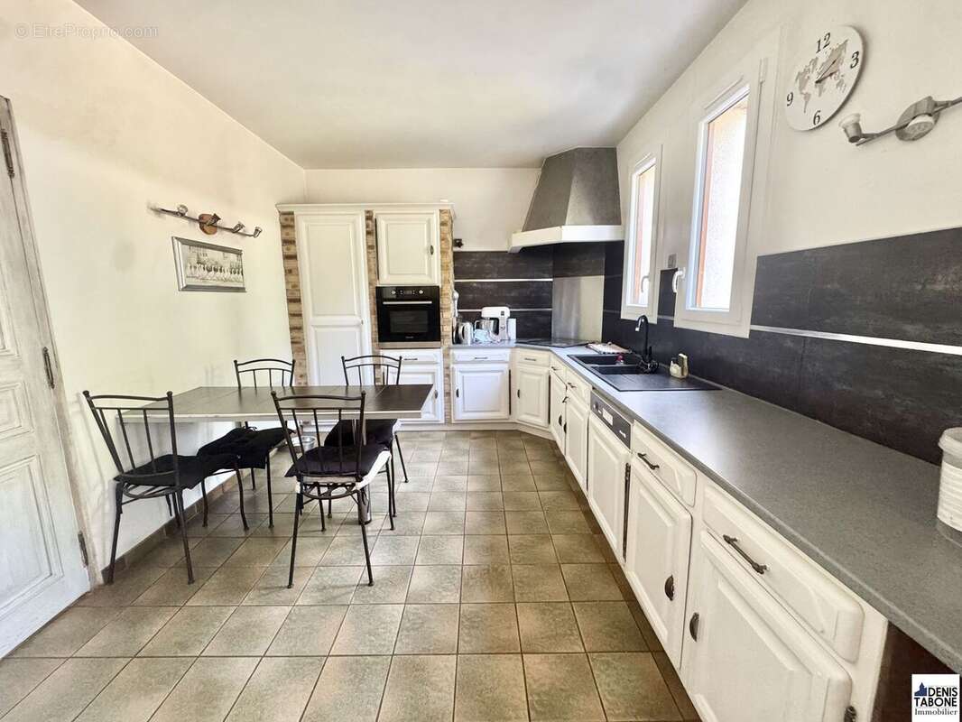 Maison à SAINT-PRIX