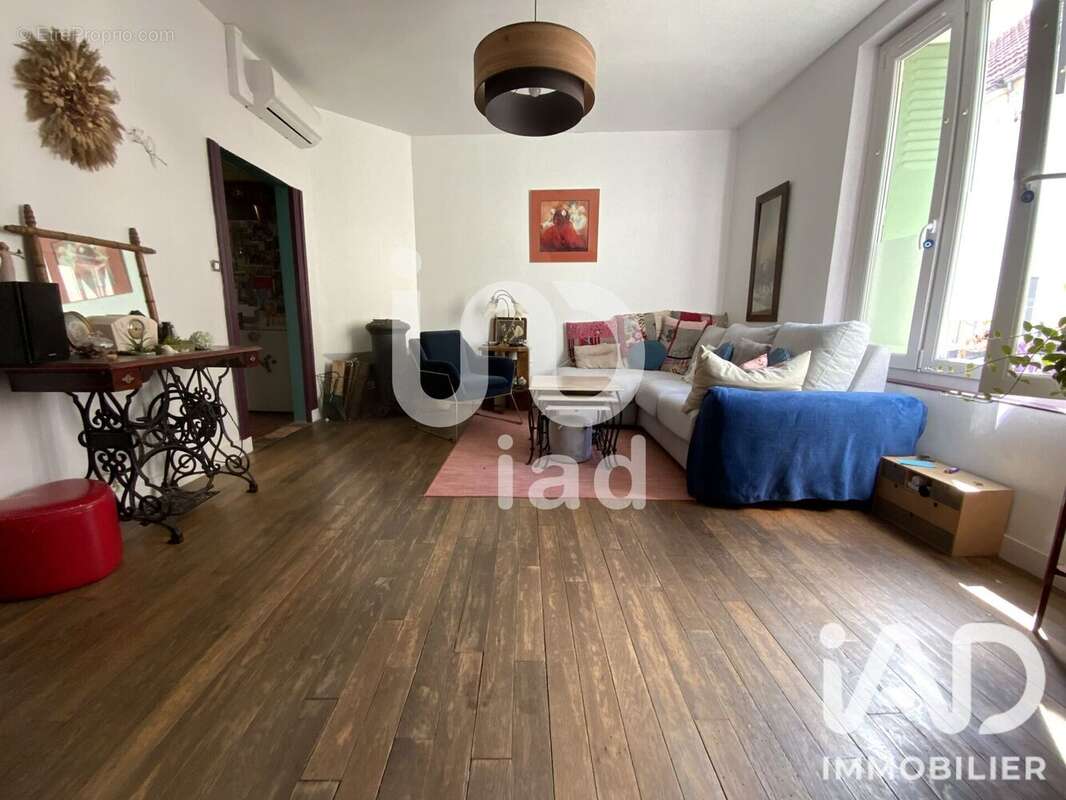 Maison 130 m² à Saint-Arnoult-En-Yvelines  - photo 2