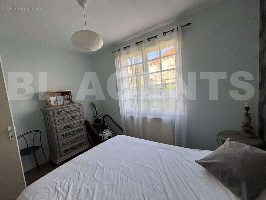 d4fde8fb-f906-4137-a490-80b24a8887af - Maison à MOUZON