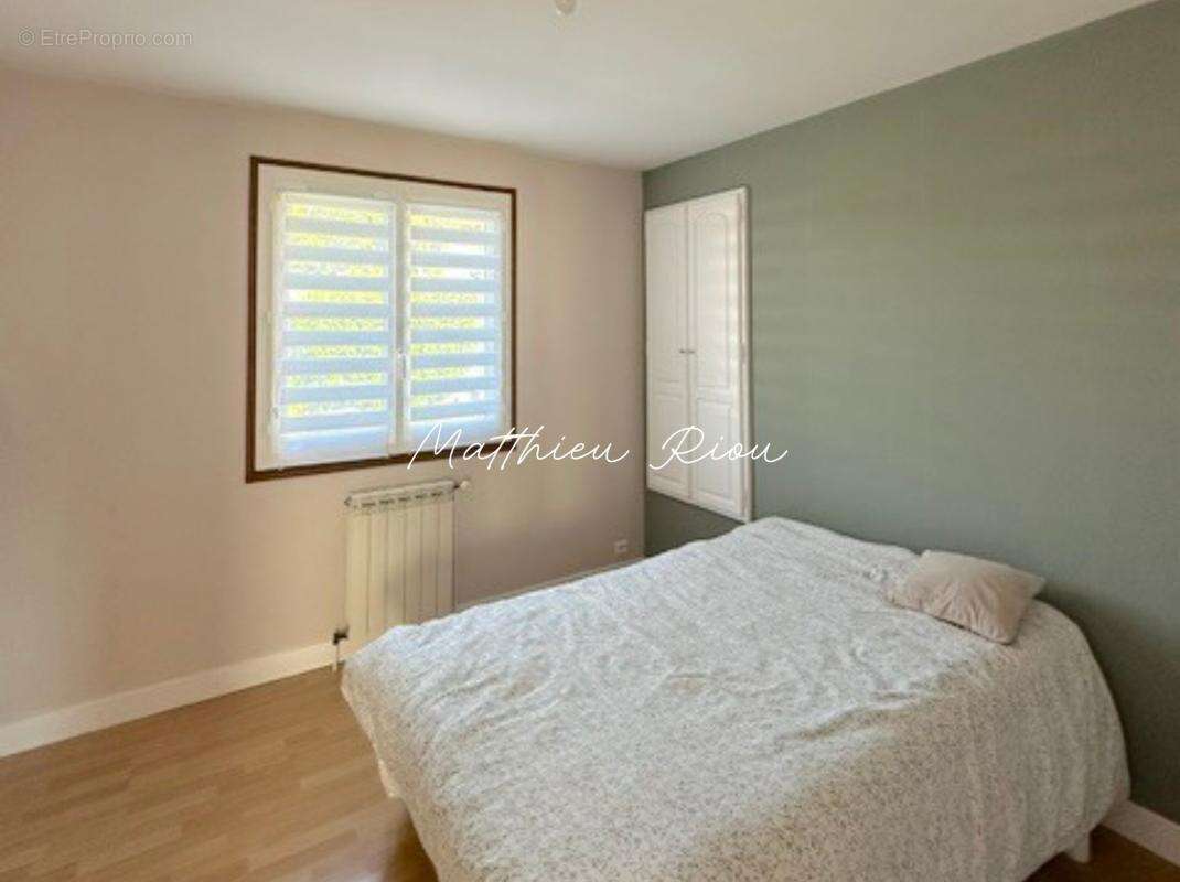 Maison à SAINT-SULPICE-LE-GUERETOIS