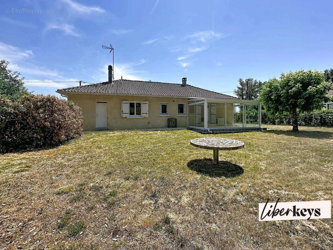 Maison de plain pied avec parc boisé - photo 7