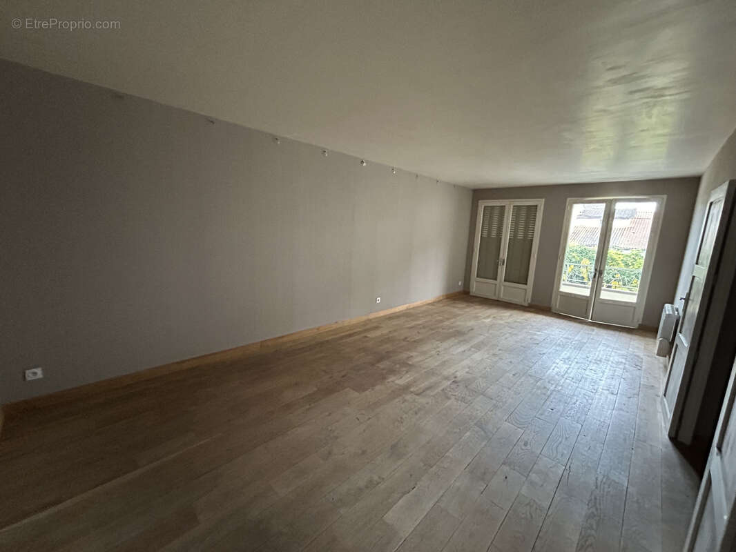 Maison à VILLENEUVE-SUR-LOT