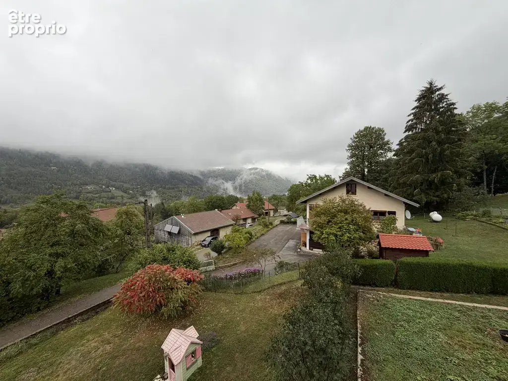 Saint-Claude, Coyrière, Maison individuelle avec garage - photo 4