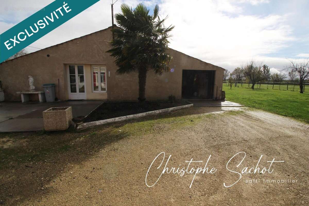 Photo 2 - Maison à SECONDIGNE-SUR-BELLE